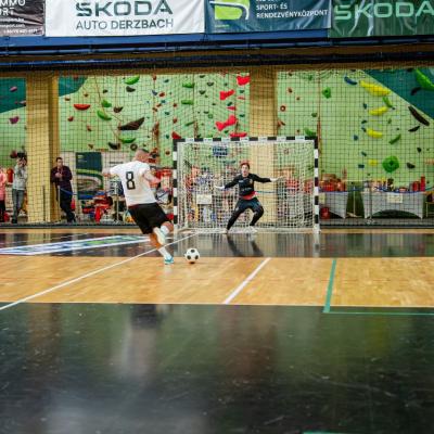 Sztarfoci 528